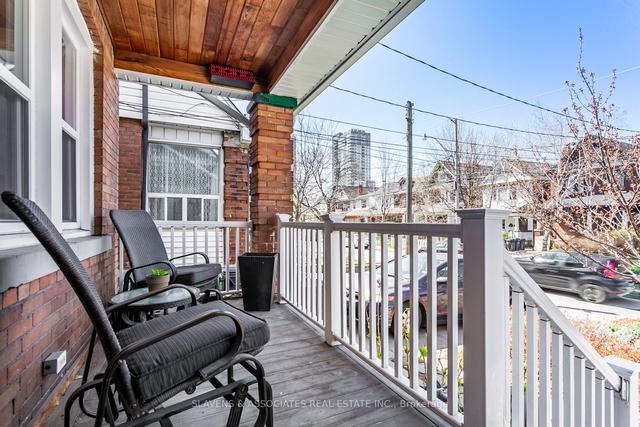 41 Barrington Ave, House semidetached with 3 bedrooms, 2 bathrooms and 0 parking in Toronto ON | Image 23