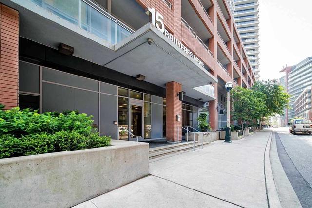 413 - 15 Bruyeres Mews, Condo with 1 bedrooms, 2 bathrooms and 1 parking in Toronto ON | Card Image
