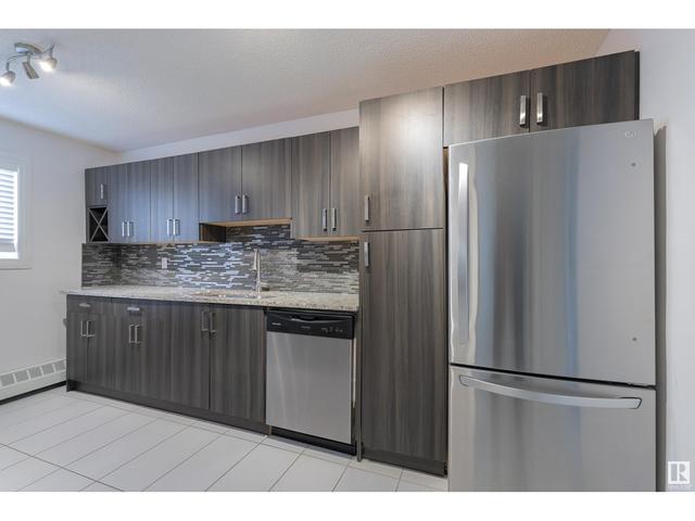 2 - 9630 82 Av Nw, Condo with 1 bedrooms, 1 bathrooms and null parking in Edmonton AB | Image 2