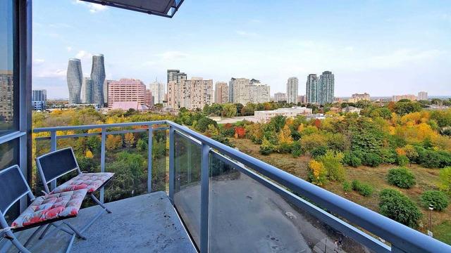 704 - 223 Webb Dr, Condo with 2 bedrooms, 2 bathrooms and 1 parking in Mississauga ON | Image 22