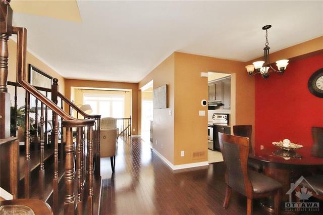 871 Kennacraig Private, Townhouse with 3 bedrooms, 3 bathrooms and 3 parking in Ottawa ON | Image 7