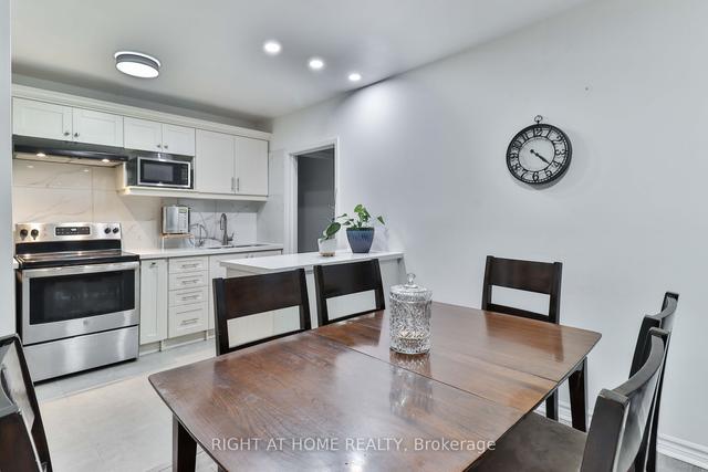 98 - 19 London Green Crt, Townhouse with 4 bedrooms, 3 bathrooms and 1 parking in Toronto ON | Image 4