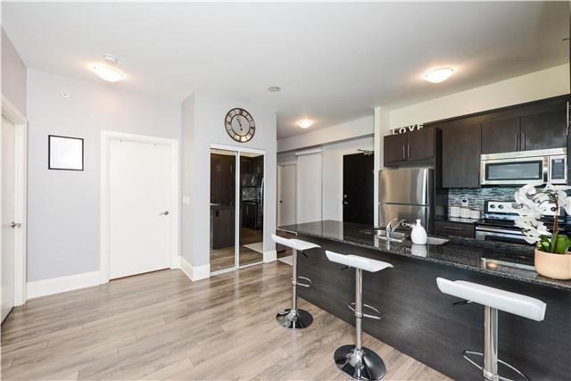 305 - 45 Yorkland Blvd, Condo with 1 bedrooms, 1 bathrooms and 1 parking in Brampton ON | Image 9