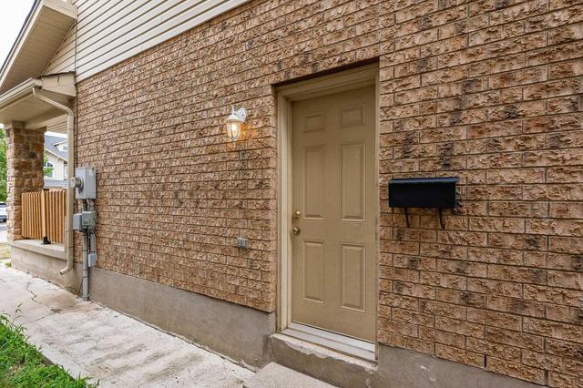 12 Wilkie Cres, House detached with 3 bedrooms, 4 bathrooms and 5 parking in Guelph ON | Image 14