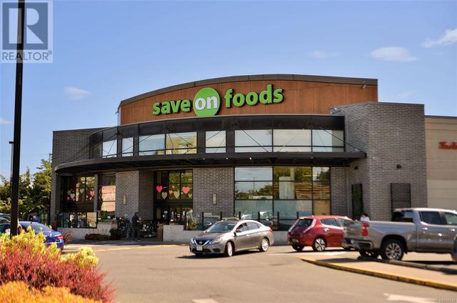 Save-on Foods up the street | Image 24