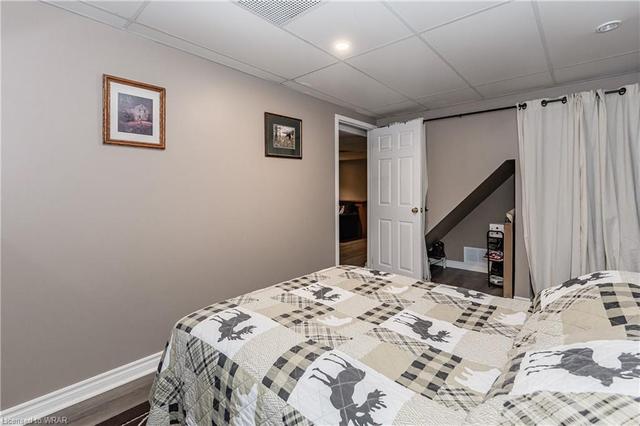 38 Telfer Court, House semidetached with 3 bedrooms, 2 bathrooms and null parking in Brant ON | Image 20