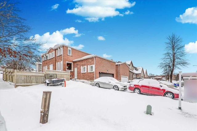 10 Adams Dr, House detached with 3 bedrooms, 4 bathrooms and 6 parking in Ajax ON | Image 12