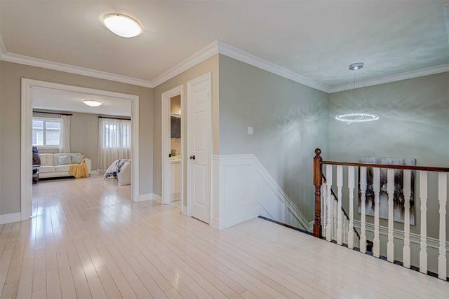 18 Carter Pl, House detached with 4 bedrooms, 5 bathrooms and 6 parking in Markham ON | Image 11
