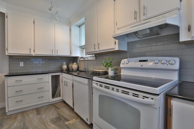 115 East 14th Street, House detached with 3 bedrooms, 1 bathrooms and 2 parking in Hamilton ON | Image 8