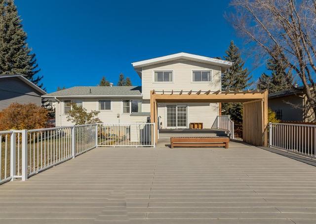 5811 Dalford Hill Nw, House detached with 4 bedrooms, 2 bathrooms and 4 parking in Calgary AB | Image 41