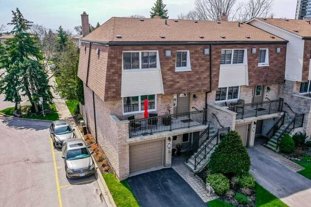 1 - 90 Sarah Lane, Townhouse with 3 bedrooms, 4 bathrooms and 2 parking in Oakville ON | Image 27