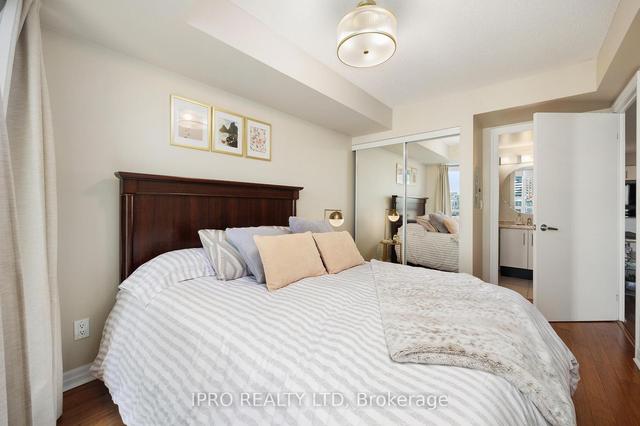 1206 - 16 Yonge St, Condo with 1 bedrooms, 2 bathrooms and 1 parking in Toronto ON | Image 9