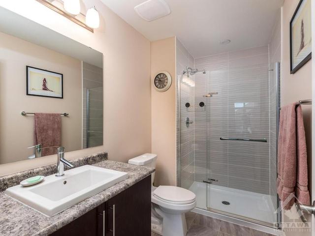 129 Overberg Way, Townhouse with 3 bedrooms, 3 bathrooms and 2 parking in Ottawa ON | Image 19