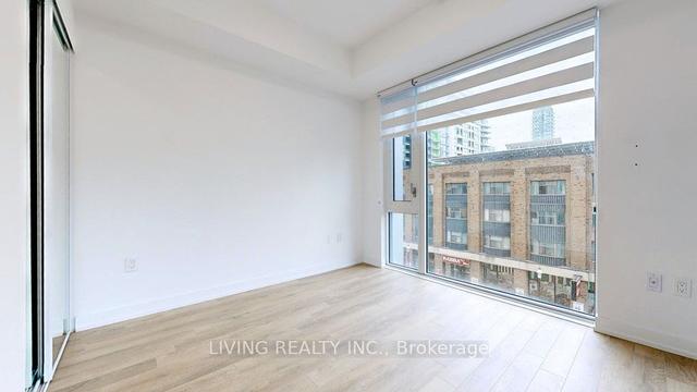 321 - 158 Front St E, Condo with 1 bedrooms, 1 bathrooms and 0 parking in Toronto ON | Image 2