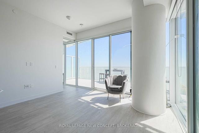 2604 - 15 Queens Quay E, Condo with 2 bedrooms, 1 bathrooms and 1 parking in Toronto ON | Image 14