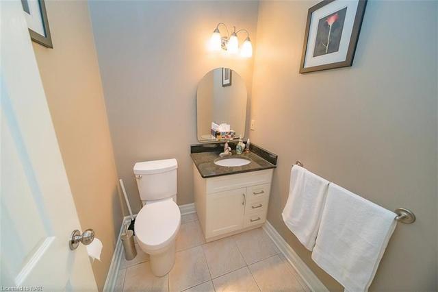 8075 Cathedral Dr, House detached with 4 bedrooms, 4 bathrooms and 6 parking in Niagara Falls ON | Image 9