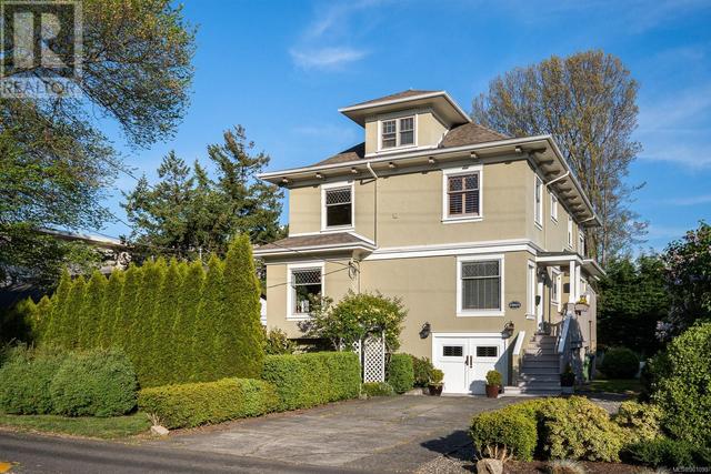 2659 Currie Rd, House detached with 5 bedrooms, 3 bathrooms and 4 parking in Oak Bay BC | Image 44
