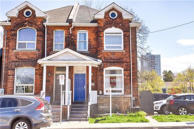 152 Locke Street N, House semidetached with 3 bedrooms, 1 bathrooms and null parking in Hamilton ON | Image 1
