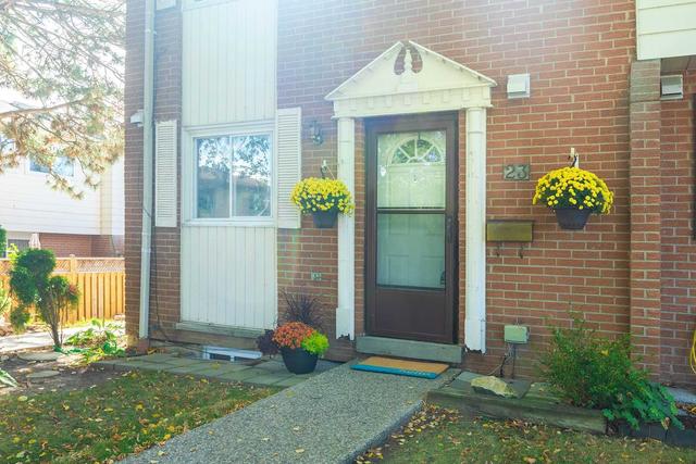 23 - 61 Sarah Lane, Townhouse with 3 bedrooms, 3 bathrooms and 1 parking in Oakville ON | Image 11