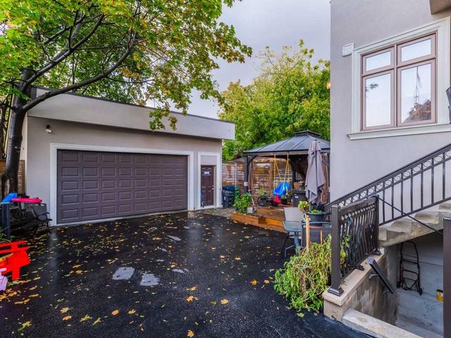 2 Alyward St, House detached with 3 bedrooms, 4 bathrooms and 9 parking in Toronto ON | Image 15