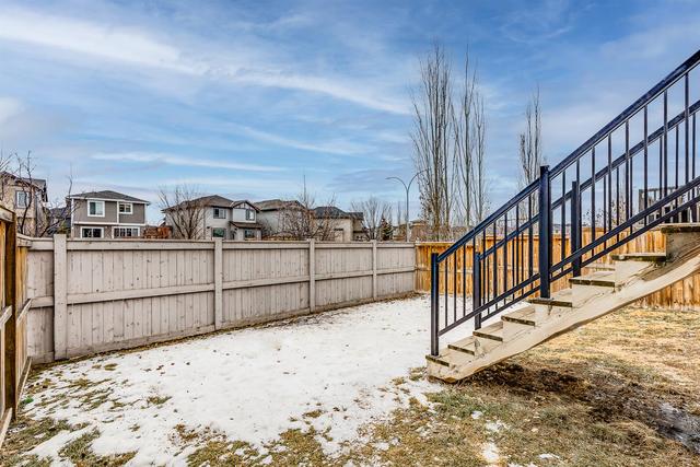 127 Hillcrest Circle Sw, House detached with 4 bedrooms, 3 bathrooms and 4 parking in Calgary AB | Image 36