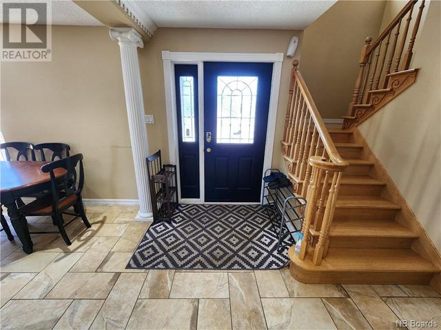 42 Thibaudeau Avenue, House detached with 3 bedrooms, 3 bathrooms and null parking in Edmundston NB | Image 2