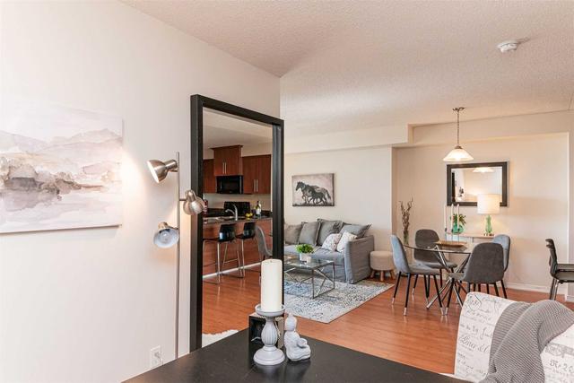 7i - 6 Rosebank Dr, Condo with 1 bedrooms, 1 bathrooms and 1 parking in Toronto ON | Image 18