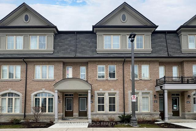 5 - 3 Eaton Park Lane, House attached with 4 bedrooms, 4 bathrooms and 2 parking in Toronto ON | Image 1