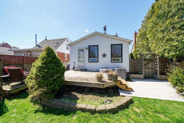 93 East 12th Street, House detached with 2 bedrooms, 2 bathrooms and 4 parking in Hamilton ON | Image 43