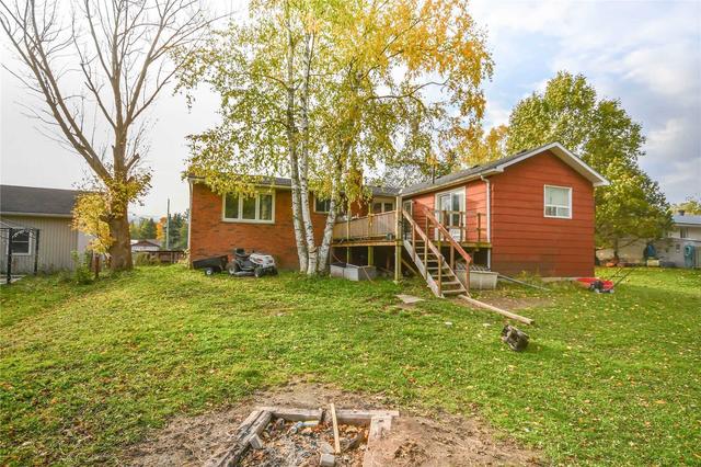2336 Highway 11 S, House detached with 3 bedrooms, 2 bathrooms and 9 parking in North Bay ON | Image 17