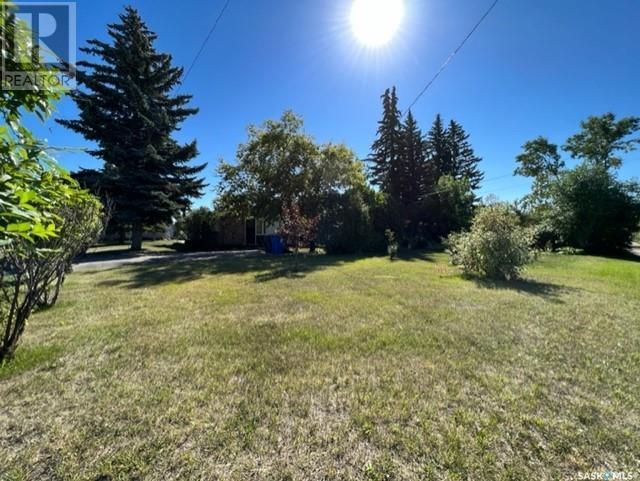 501 5th Avenue E, House detached with 2 bedrooms, 1 bathrooms and null parking in Melville SK | Image 30