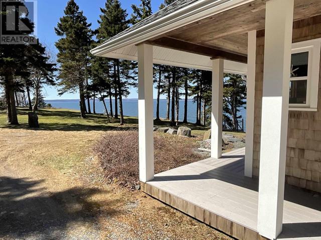 6950 Highway16, House detached with 3 bedrooms, 2 bathrooms and null parking in Guysborough NS | Image 10