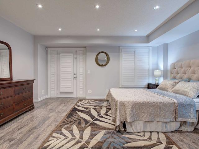 42 Soccavo Cres, Townhouse with 4 bedrooms, 4 bathrooms and 2 parking in Brampton ON | Image 15