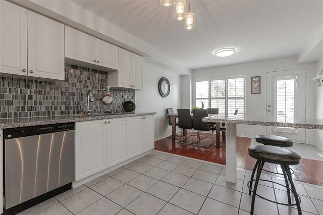 2191 Oakpoint Rd, House attached with 2 bedrooms, 3 bathrooms and 2 parking in Oakville ON | Image 8