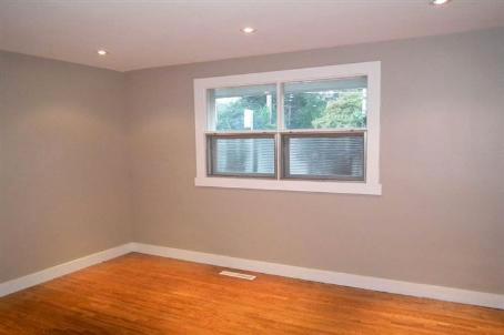 1320 Kipling Ave, House detached with 3 bedrooms, 2 bathrooms and 3 parking in Toronto ON | Image 7