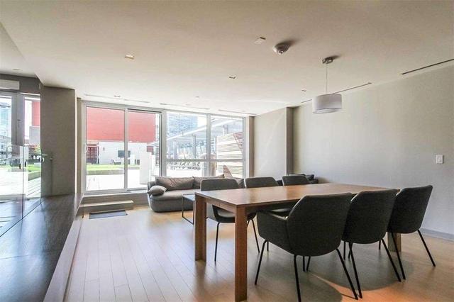421 - 8 Mercer St, Condo with 1 bedrooms, 1 bathrooms and 0 parking in Toronto ON | Image 19