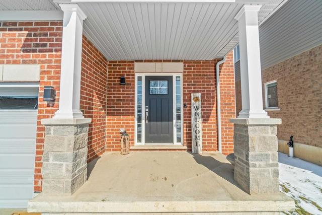 16 Cumberland St, House detached with 4 bedrooms, 3 bathrooms and 4 parking in Brantford ON | Image 31