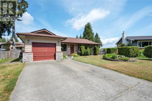 1815 Cranberry Cir, House detached with 3 bedrooms, 3 bathrooms and 2 parking in Campbell River BC | Image 12