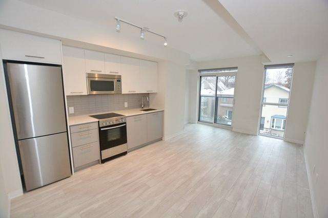 302 - 1630 Queen St E, Condo with 1 bedrooms, 1 bathrooms and 0 parking in Toronto ON | Image 3