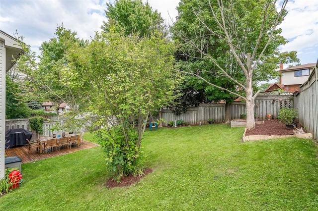 14 Primrose Lane, House detached with 4 bedrooms, 2 bathrooms and 4 parking in Guelph ON | Image 27