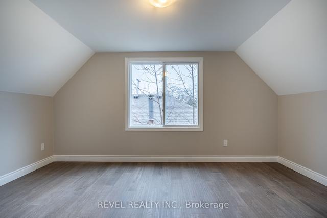 4 East 44th St, House detached with 3 bedrooms, 2 bathrooms and 5 parking in Hamilton ON | Image 8