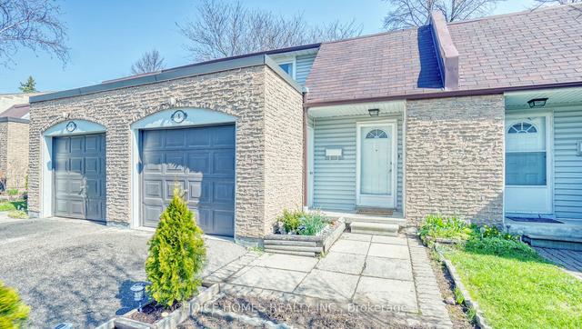 8 - 2440 Bromsgrove Rd, Townhouse with 3 bedrooms, 3 bathrooms and 2 parking in Mississauga ON | Image 30