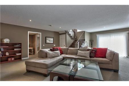 4400 Millcroft Park Dr, House attached with 2 bedrooms, 3 bathrooms and 1 parking in Burlington ON | Image 7