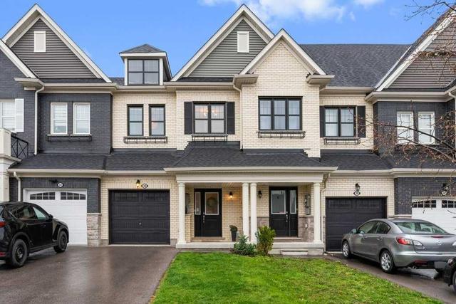 30 Mah Wat Lane, House attached with 3 bedrooms, 3 bathrooms and 3 parking in Whitchurch Stouffville ON | Image 1