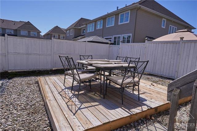 328 Alasken Drive, Townhouse with 4 bedrooms, 3 bathrooms and 3 parking in Ottawa ON | Image 28