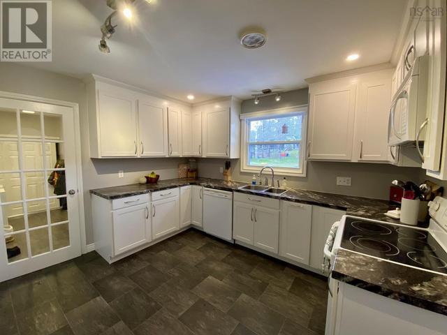 139 Purdy Drive, House detached with 3 bedrooms, 2 bathrooms and null parking in Truro NS | Image 9