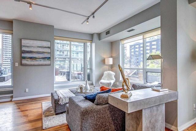 518 - 35 Hayden St, Condo with 1 bedrooms, 2 bathrooms and 1 parking in Toronto ON | Image 34