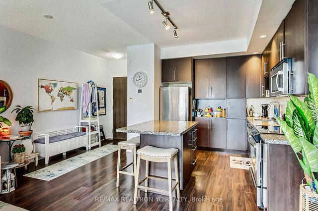 604 - 28 Linden St, Condo with 2 bedrooms, 2 bathrooms and 1 parking in Toronto ON | Image 33