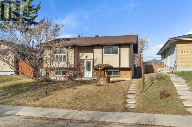 3213 Dover Road Se, House detached with 5 bedrooms, 2 bathrooms and 4 parking in Calgary AB | Image 6