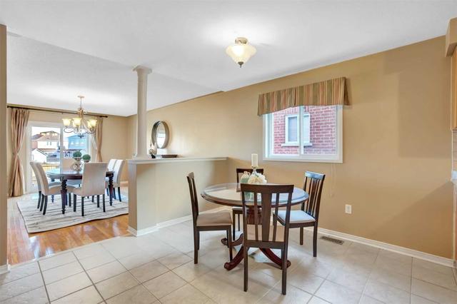26 Wakem Crt, House detached with 3 bedrooms, 2 bathrooms and 6 parking in Whitby ON | Image 7